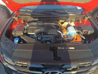Hyundai TUCSON Híbrido enchufable 2025 AWD SEL 4dr SUV