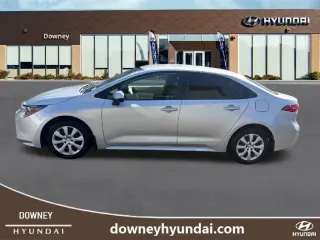 Toyota Corolla 2025 LE 4dr Sedán