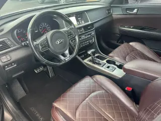 2017 Kia OPTIMA
