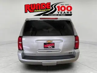 Chevrolet Suburban 2017 4x4 LT 4dr SUV