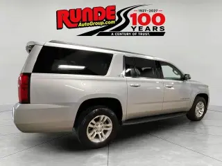 Chevrolet Suburban 2017 4x4 LT 4dr SUV