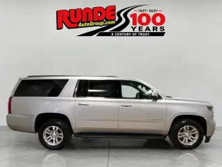 Chevrolet Suburban 2017 4x4 LT 4dr SUV