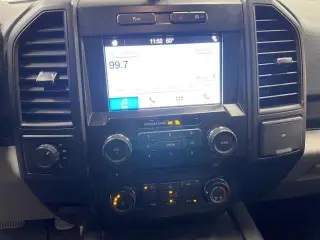 Ford F-150 2018 4x4 Lariat 4dr SuperCrew 5.5 ft. SB