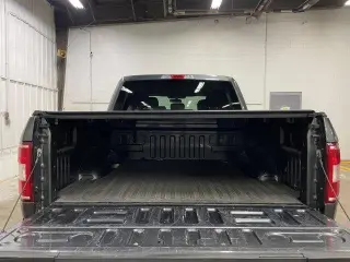 Ford F-150 2018 4x4 Lariat 4dr SuperCrew 5.5 ft. SB