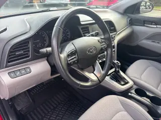 Hyundai ELANTRA 2020 Value Edition 4 puertas Sedán