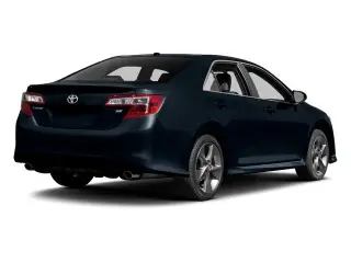 Toyota Camry 2014 LE sedán de 4 puertas