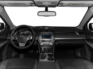 Toyota Camry 2014 LE sedán de 4 puertas