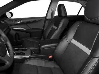 Toyota Camry 2014 LE sedán de 4 puertas