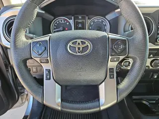 Toyota Tacoma 2023 4x2 SR5 V6 4dr Double Cab 5.0 ft SB