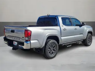 Toyota Tacoma 2023 4x2 SR5 V6 4dr Double Cab 5.0 ft SB