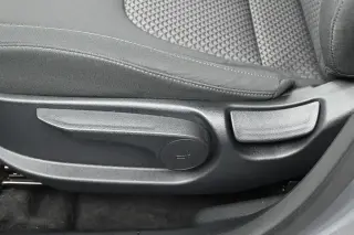 Kia Sportage Híbrido 2025 AWD LX 4dr SUV