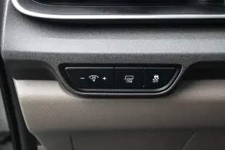 Kia Carnival Hybrid 2025 EX 4 puertas Mini-Van