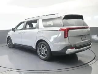 Kia Carnival Hybrid 2025 EX 4 puertas Mini-Van