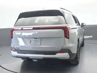 Kia Carnival Hybrid 2025 EX 4 puertas Mini-Van