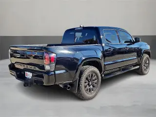 Toyota Tacoma 2023 4x2 Limited 4dr Double Cab 5.0 ft SB