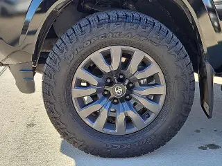 Toyota Tacoma 2023 4x2 Limited 4dr Double Cab 5.0 ft SB