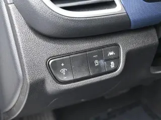 Kia Seltos 2023 S 4dr SUV