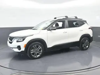 Kia Seltos 2023 S 4dr SUV
