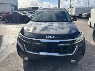 Kia Seltos 2024 EX SUV 4 puertas
