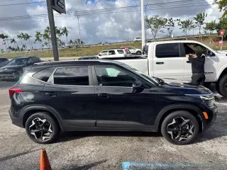Kia Seltos 2024 EX SUV 4 puertas
