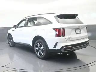 Kia Sorento 2023 S 4dr SUV