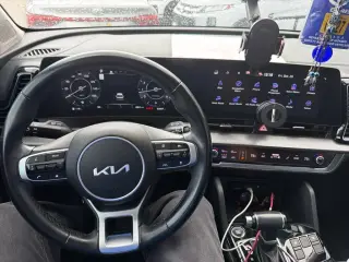 Kia Sportage 2024 SX 4dr SUV