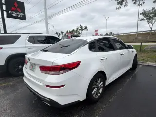 Kia Optima 2019 S 4dr Sedán
