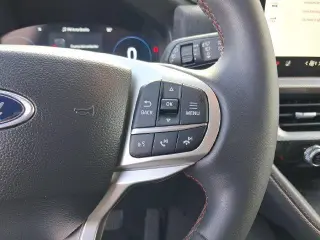 Ford Explorer 2025 Active 4 SUV