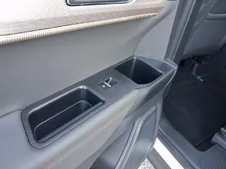 Ford Explorer 2025 Active 4 SUV