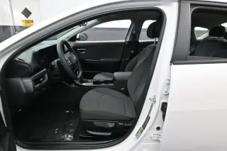 Kia K4 2026 LX Sedán 4 puertas