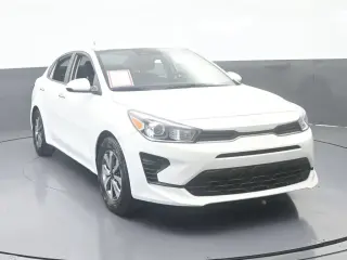 Kia Rio 2022 S 4dr Sedán