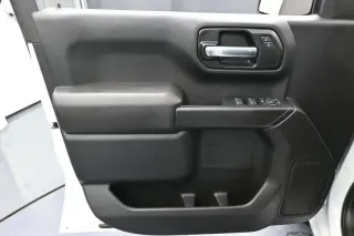Chevrolet Silverado 1500 Limited 2022 4x2 Custom 4dr Crew Cab 5.8 ft. SB