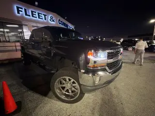 Chevrolet Silverado 1500 2017 4x2 LT 4dr Crew Cab 5.8 ft. SB