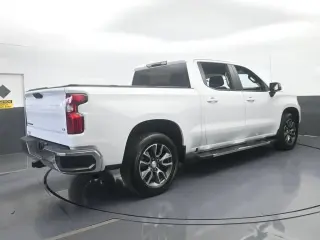 Chevrolet Silverado 1500 2023 4x2 LT 4dr Crew Cab 5.8 ft. SB