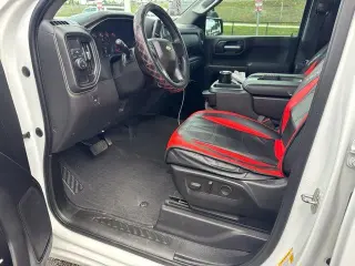 Chevrolet Silverado 1500 2022 4x2 Custom 4dr Crew Cab 5.8 ft. SB