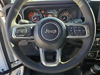 Jeep Wrangler 2024 4x4 Sahara 4dr SUV
