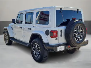 Jeep Wrangler 2024 4x4 Sahara 4dr SUV