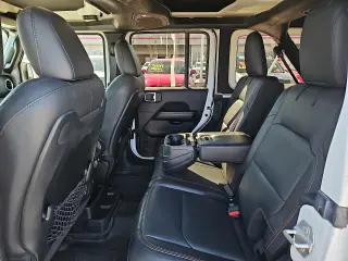 Jeep Wrangler 2024 4x4 Sahara 4dr SUV