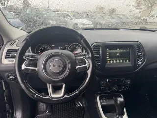 Jeep Compass 2021 Latitude 4dr SUV