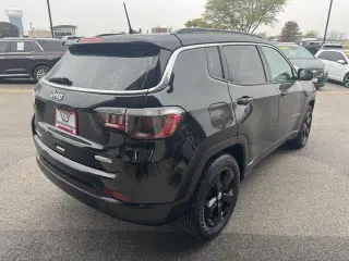 Jeep Compass 2021 Latitude 4dr SUV
