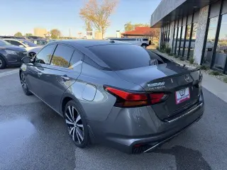 Nissan Altima 2020 2.0 Platinum 4dr Sedán
