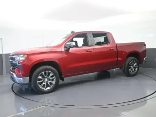 Chevrolet Silverado 1500 2023 4x2 LT 4 puertas Crew Cab 5.8 ft. SB