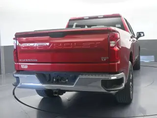 Chevrolet Silverado 1500 2023 4x2 LT 4 puertas Crew Cab 5.8 ft. SB