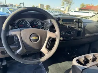 Chevrolet Silverado 2500HD 2014 4x4 LT 4dr Crew Cab SB