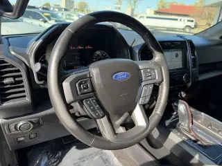 Ford F-150 2018 4x4 Lariat 4dr SuperCab 6.5 ft. SB