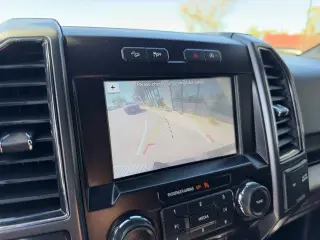 Ford F-150 2018 4x4 Lariat 4dr SuperCab 6.5 ft. SB