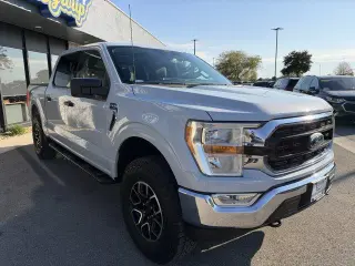 Ford F-150 2021 4x4 XL 4puertas SuperCrew 5.5 pies. SB