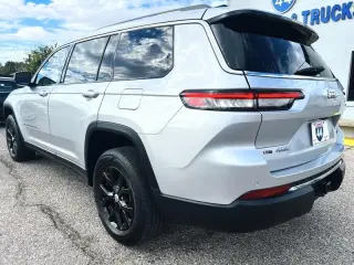 2021 Jeep Grand Cherokee Limited 4WD