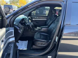 2016 Ford Explorer FWD 4dr XLT