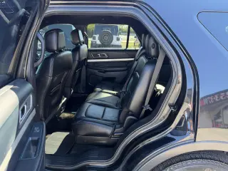 2016 Ford Explorer FWD 4dr XLT